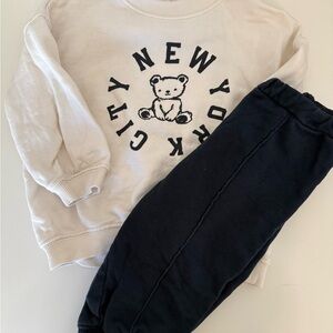 H&M Cream and Navy New York Baby Sweatset